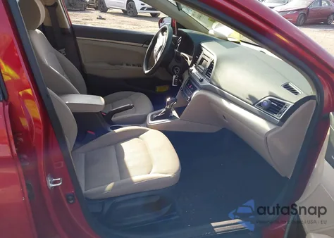 2017 Hyundai Elantra Se z USA, uszkodzony, nr VIN KMHD74LF3HU395697